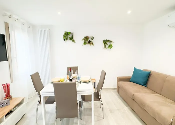 Orchidea & Ortensia アパート