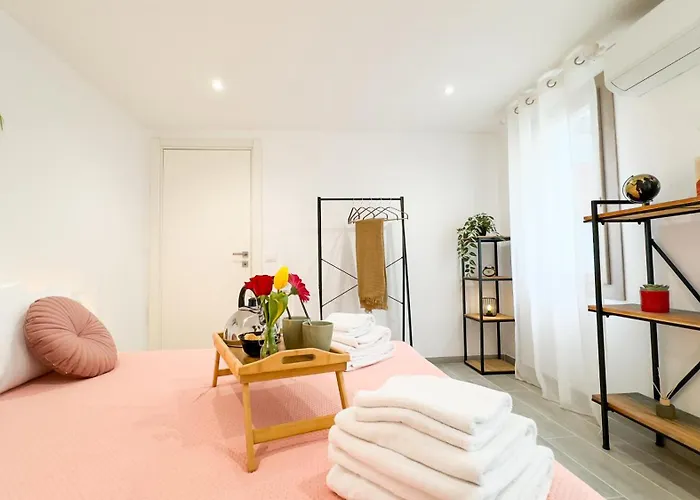 Orchidea & Ortensia アパート *